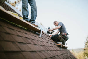 Local Roofers in Lewis Center, OH